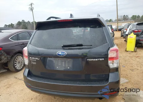 2018 Subaru Forester 2.5I Premium z USA, uszkodzony, nr VIN JF2SJAGC2JH469686